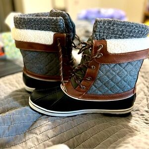 Dream Paris Size 10 mid calf